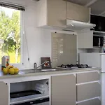 Mobil-home A Avec Terrasse - Api-1-52-960 Saint-Jean-de-Monts
